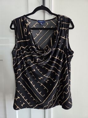 Chaps Black Sleeveless Cowl Neck Top with Tan/gold Pattern 2x UEC